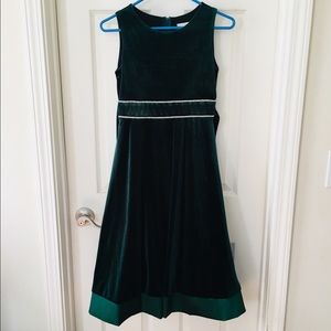 Girls dark green velvet dress